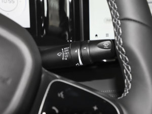 2023Plus 70  Ԫ п؅^