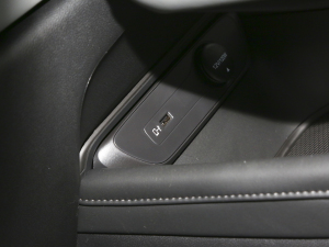 2023Plus 70 I F п؅^