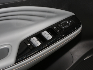 2023Plus 70 I F п؅^