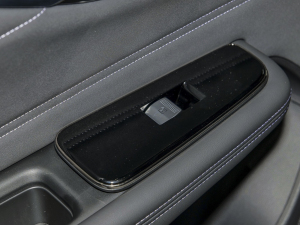 2024Plus 70 ҫ F ܇ƅ^