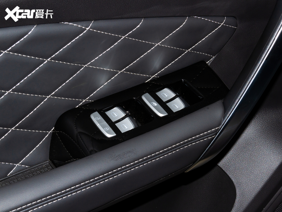 2020���;X95 1.6T DCT̽��Pro 7��