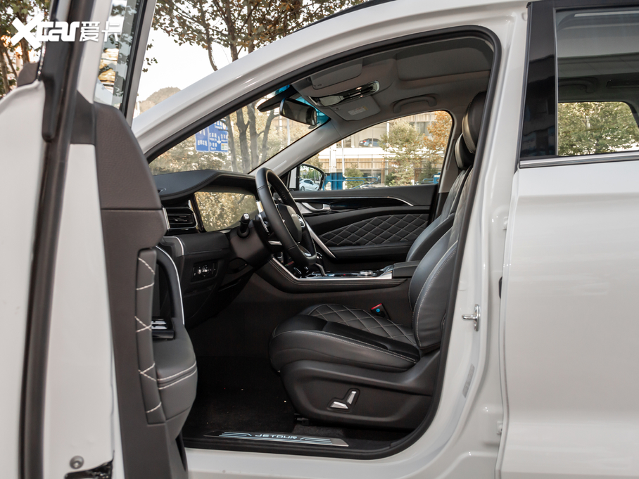 2020���;X95 1.6T DCT̽��Pro 6��