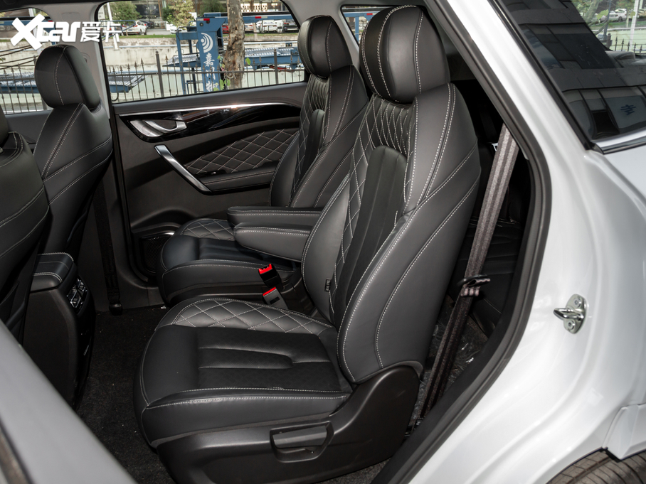 2020���;X95 1.6T DCT̽��Pro 6��