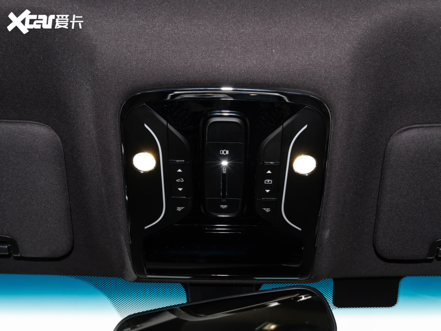 2020;X95 1.6T DCT(i)Pro 7