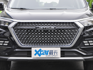 2020款1.5T 手动发现 7座 中网