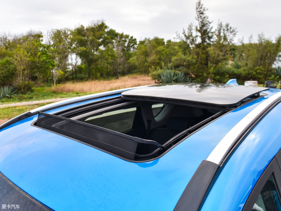 2019;X70S 1.5T Ԅ̽;