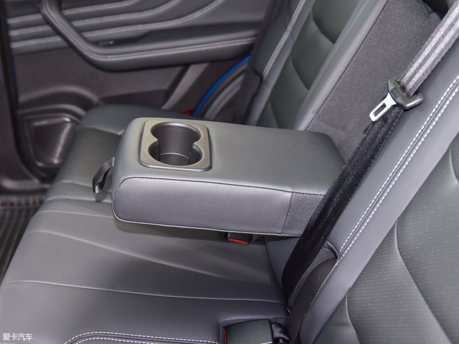 2019;X70S 1.5T Ԅ̽;