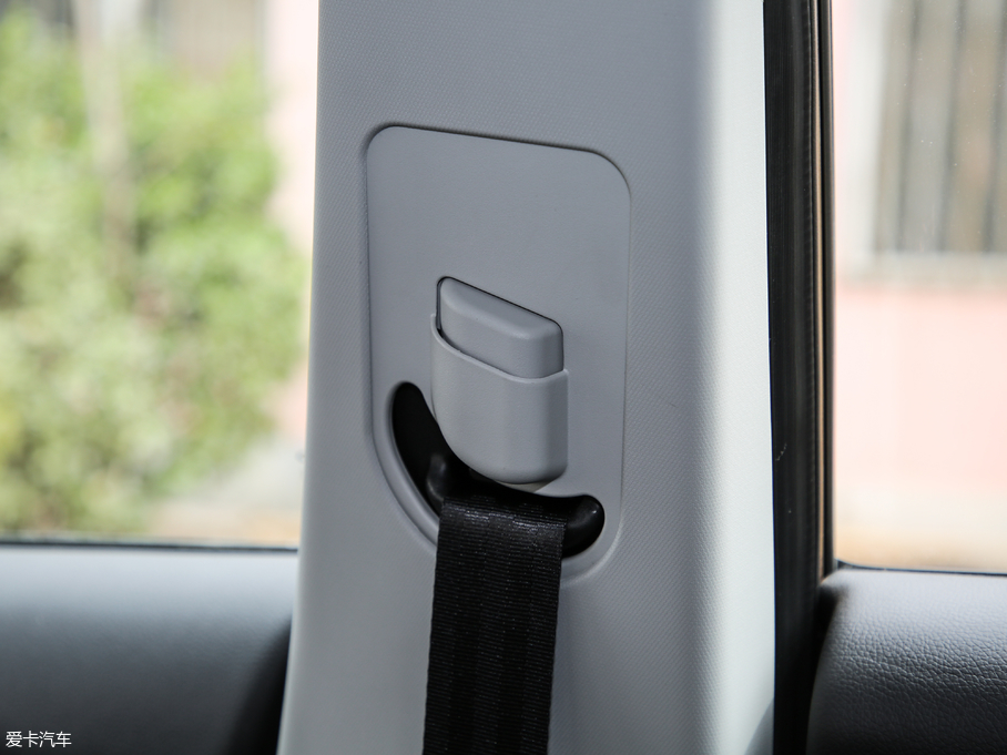 2019;X70S 1.5T Ԅ̽;