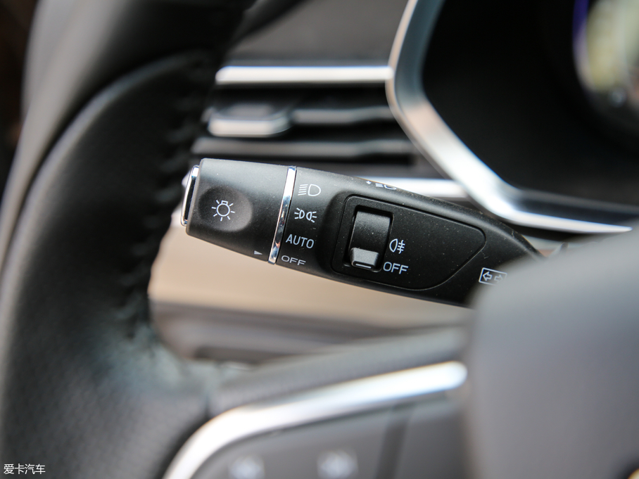 2019;X70S 1.5T Ԅ̽;