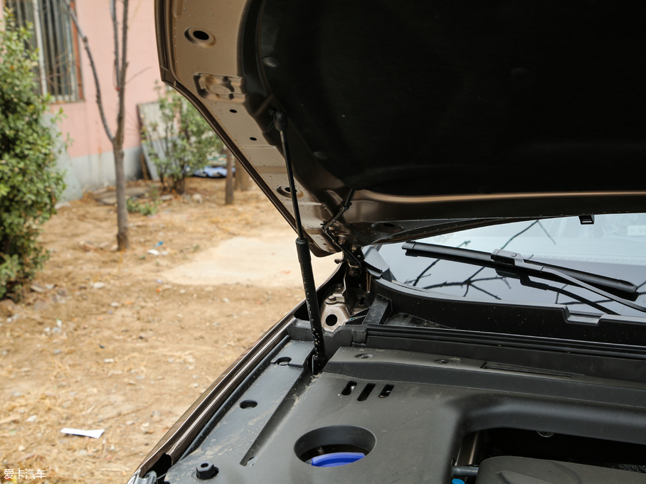 2019;X70S 1.5T Ԅ̽;