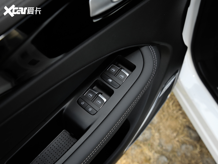 2019;X90 1.6TGDI DCTð 6 VI