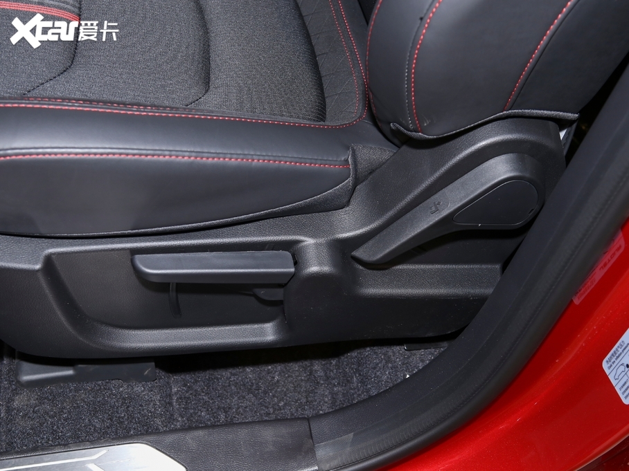 2020;X70 Coupe Ŀ 1.6T DCT Cool 6