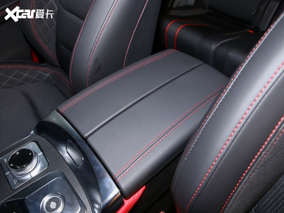 2020;X70 Coupe Ŀ 1.6T DCT Cool 6