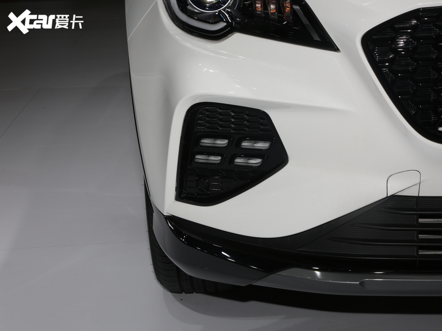 2020;X70 Coupe 1.6T DCT PLUS 7