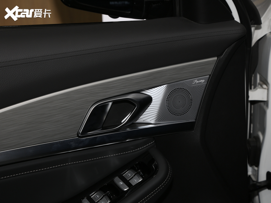 2020;X70 Coupe 1.6T DCT PLUS 7