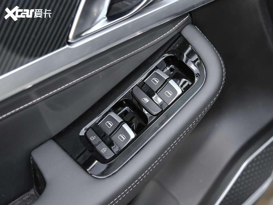 2020;X70 1.5T DCTа 5