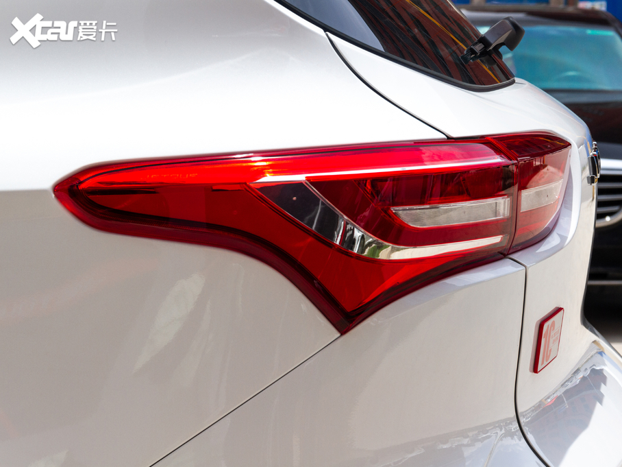 2020;X70 1.5T DCTа 7