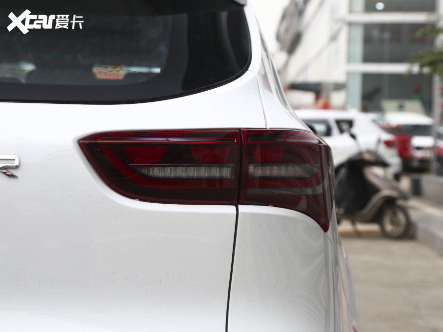 2021���;X70M M 1.5T �քӾ�Ӣ����� 7��