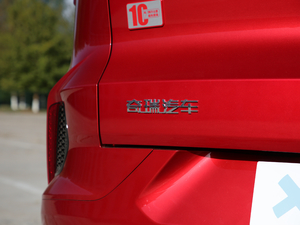 2020款1.5T DCT尊行版 7座 细节外观