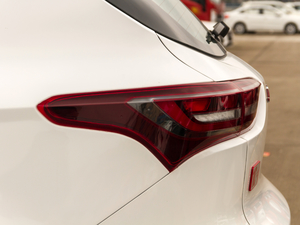 2021��M 1.5T DCT���F����� 7�� �������^