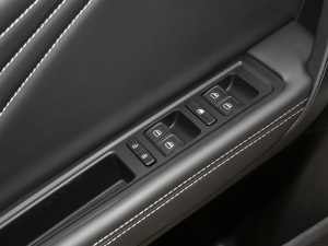 2021��M 1.5T �քӾ�Ӣ����� 7�� �п؅^