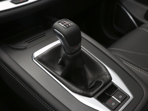 2021��M 1.5T �քӾ�Ӣ����� 7�� �п؅^