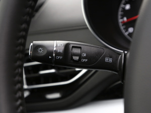 2021��M 1.5T �քӾ�Ӣ����� 7�� �п؅^