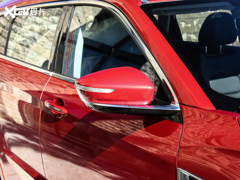 2021;X70 PLUS PLUS 1.6T DCT 7