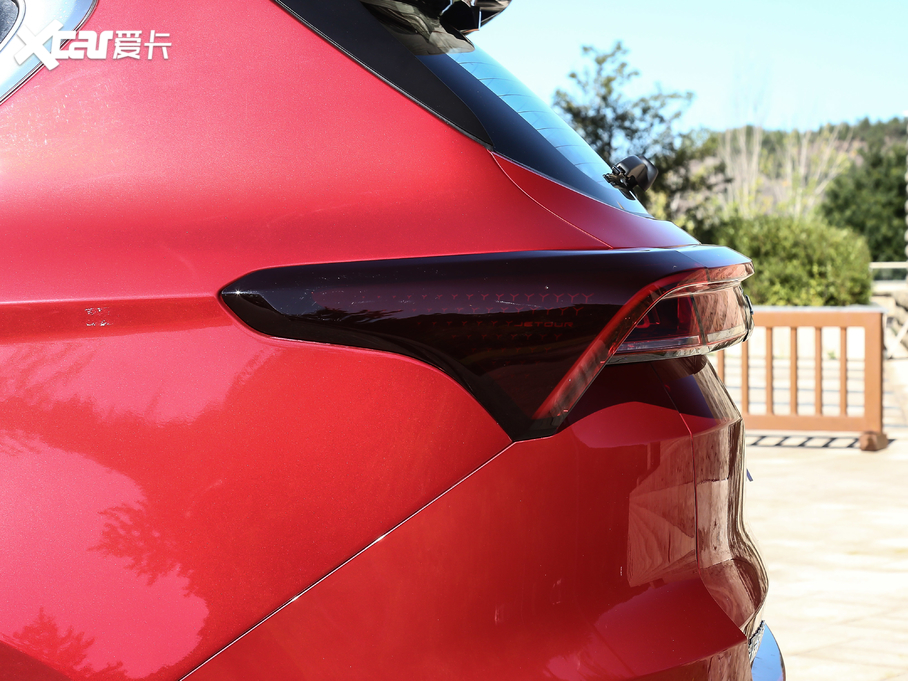 2021;X70 PLUS PLUS 1.6T DCT 7