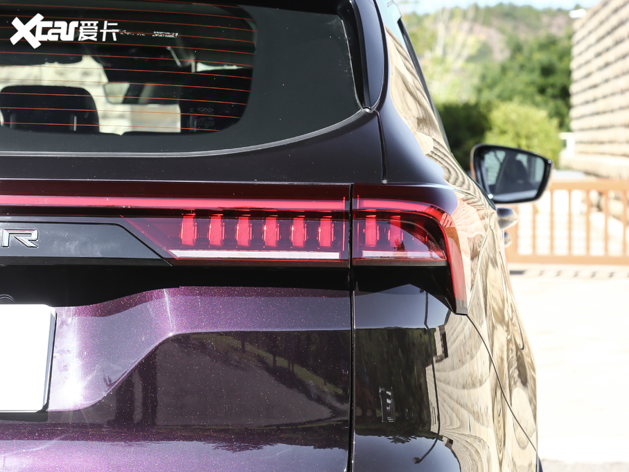 2021;X70 PLUS PLUS 1.6T DCT 5