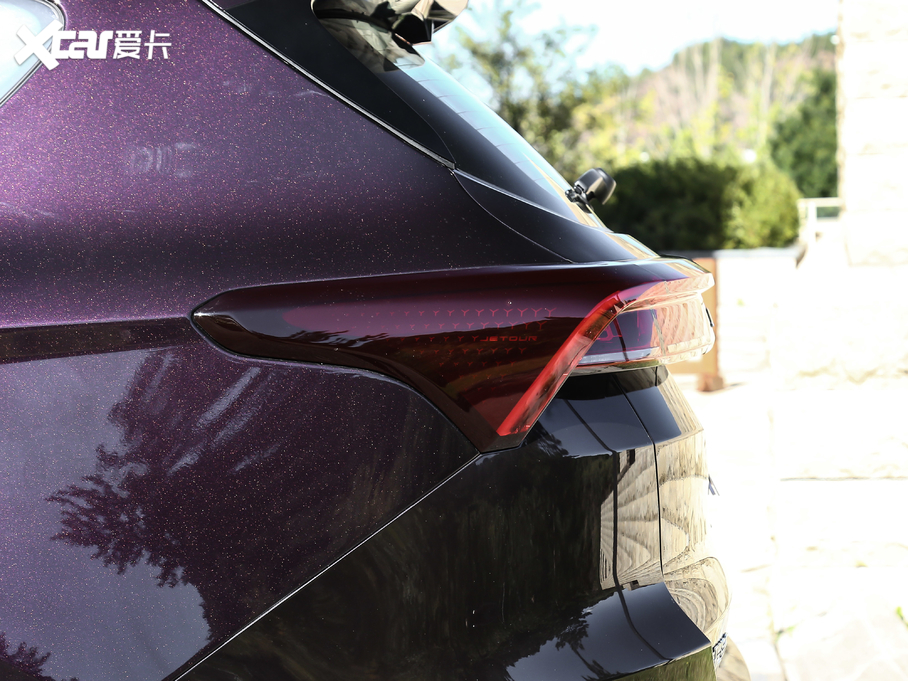 2021;X70 PLUS PLUS 1.6T DCT 5