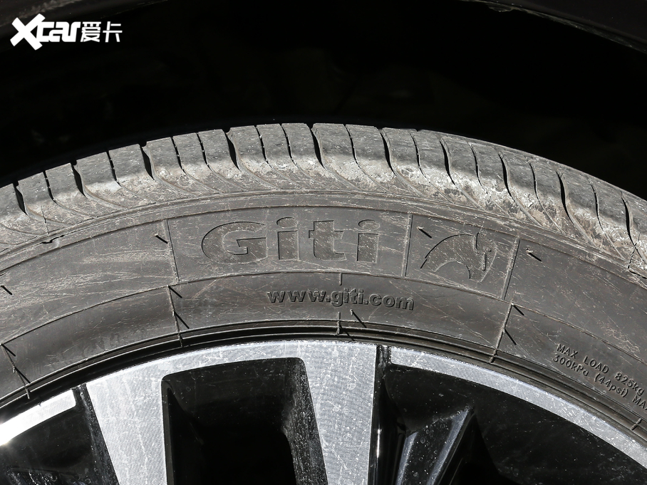 2021;X70 PLUS PLUS 1.6T DCT 5