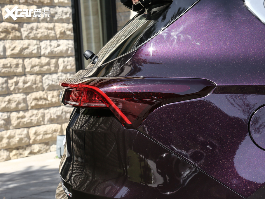 2021;X70 PLUS PLUS 1.6T DCT 5