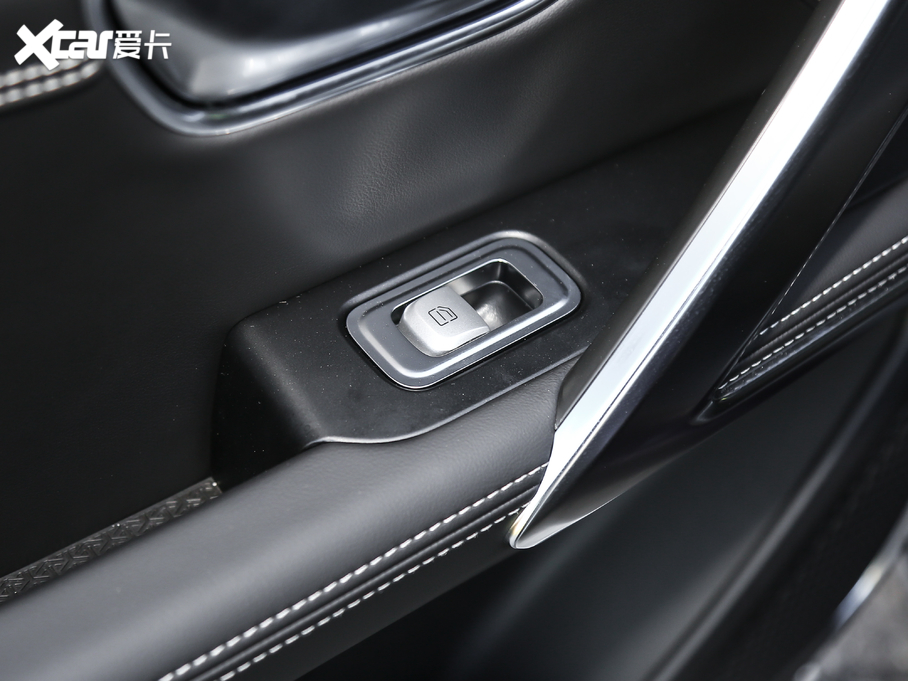 2021;X70 PLUS PLUS 1.6T DCT 5