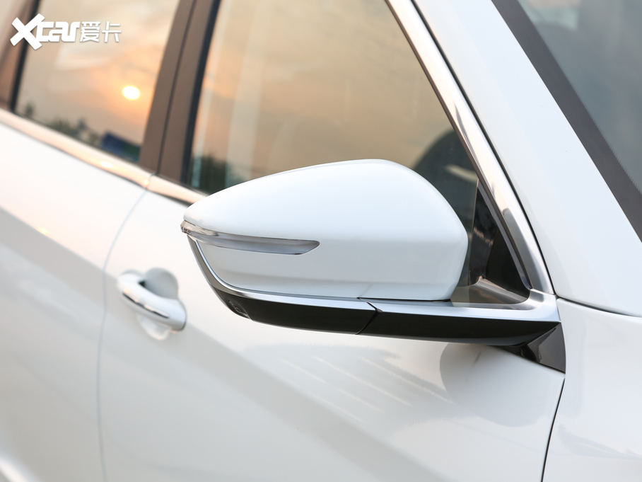 2021;X70 PLUS PLUS 1.6T DCT 5