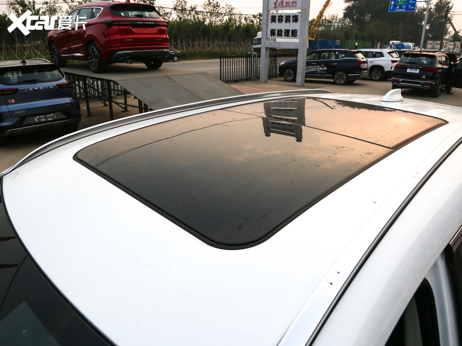 2021;X70 PLUS PLUS 1.6T DCT 5