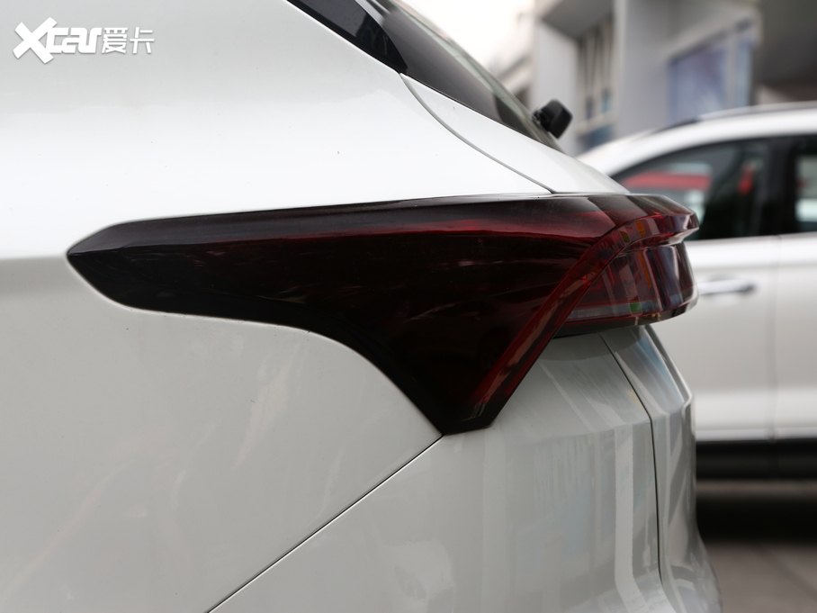 2021;X70 PLUS PLUS 1.5T DCTɽ 5