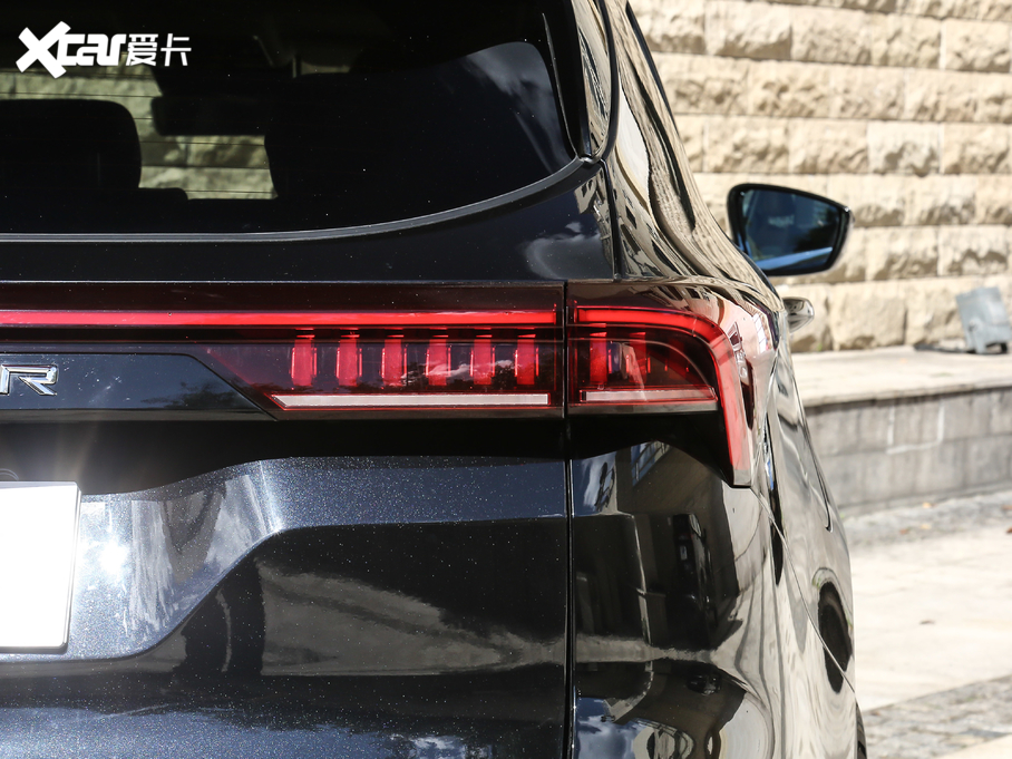 2021;X70 PLUS PLUS 1.6T DCT 7