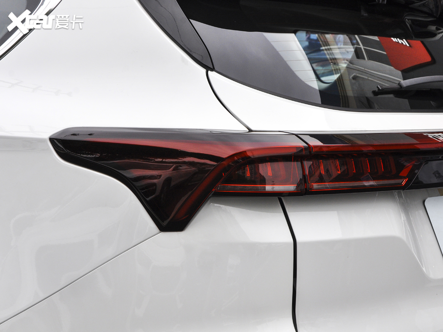 2021;X70 PLUS PLUS 1.5T ք 5