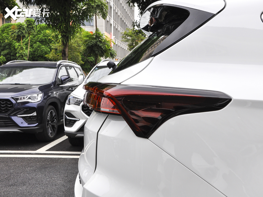 2021;X70 PLUS PLUS 1.5T ք 5