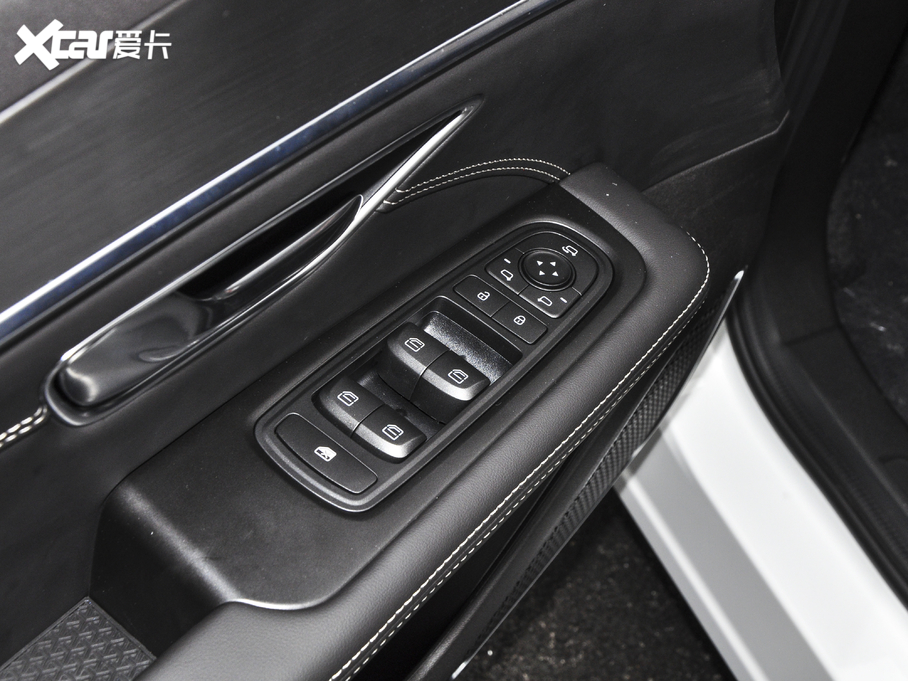 2021;X70 PLUS PLUS 1.5T ք 5