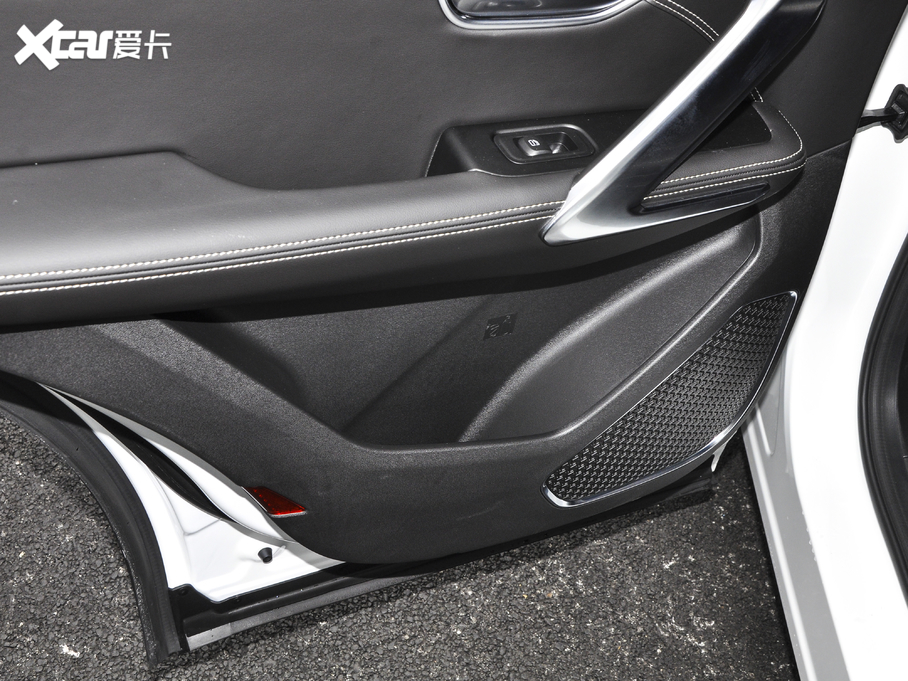 2021;X70 PLUS PLUS 1.5T ք 5