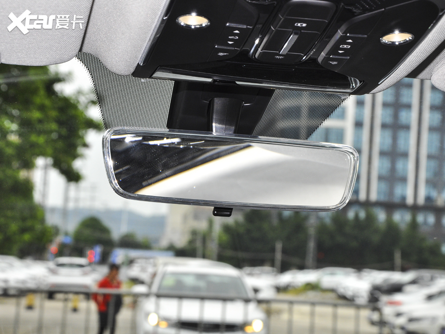 2021;X70 PLUS PLUS 1.5T ք 5