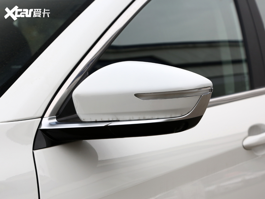 2021;X70 PLUS PLUS 1.6T DCT 5