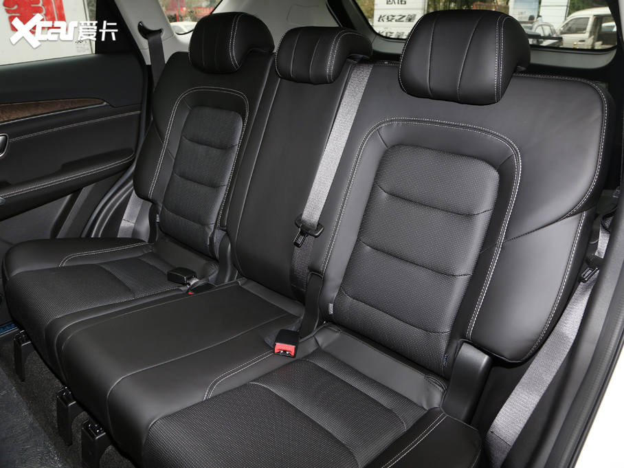 2021;X70 PLUS PLUS 1.6T DCT 5