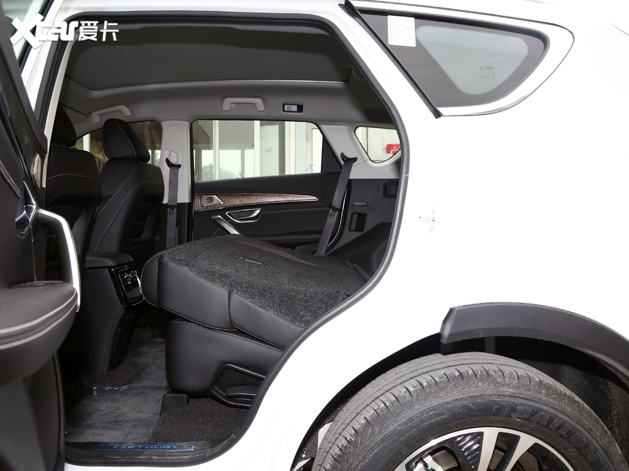 2021;X70 PLUS PLUS 1.6T DCT 5