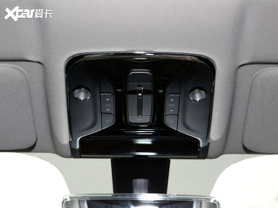 2021;X70 PLUS PLUS 1.6T DCT 5