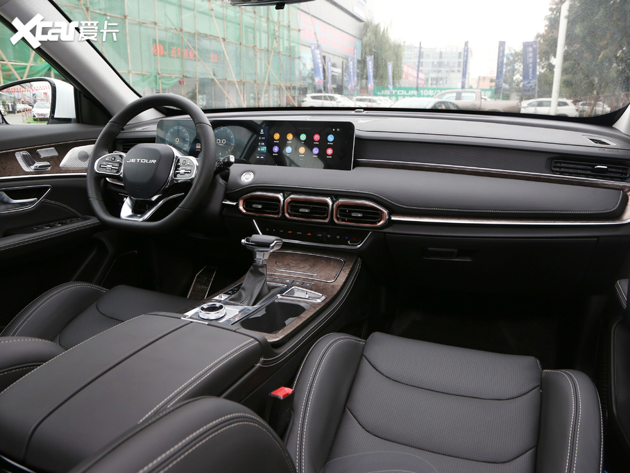 2021;X70 PLUS PLUS 1.6T DCT 5