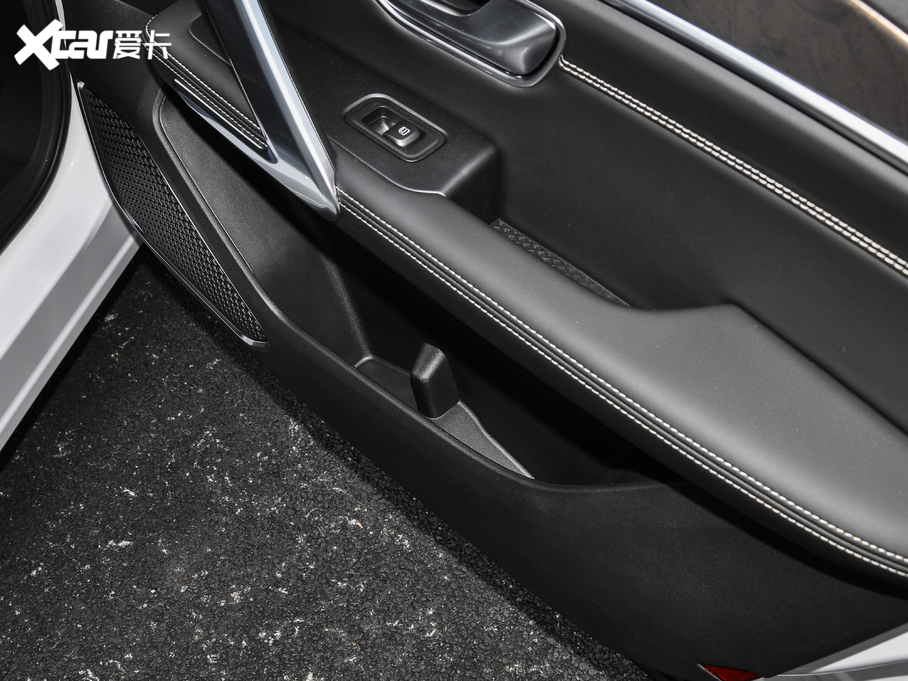 2021;X70 PLUS PLUS 1.6T DCT 6