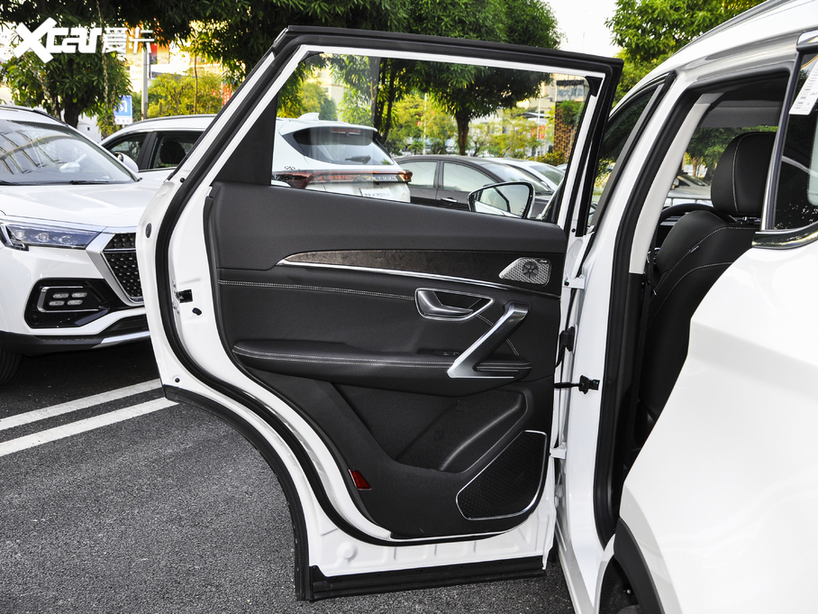 2021;X70 PLUS PLUS 1.6T DCT 6